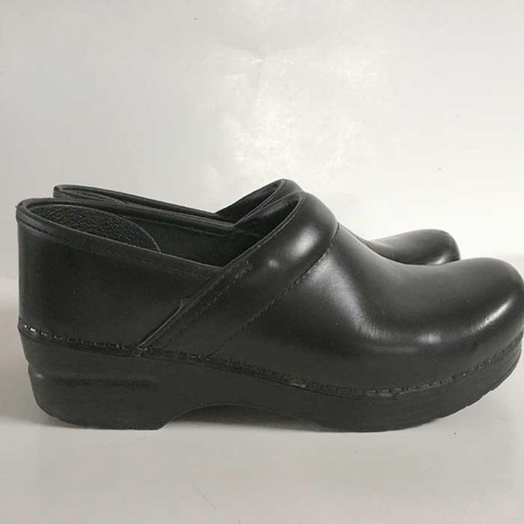 dansko shoes size 38